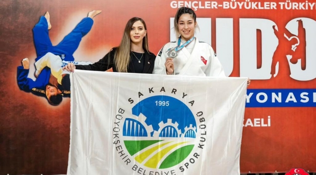 Büyükşehirli Sporcu Türkiye İkincisi Oldu