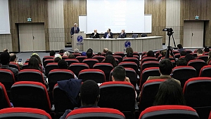 Cumhurbaşkanlığı Hükümet Sistemi Tüm Boyutlarıyla Tartışıldı