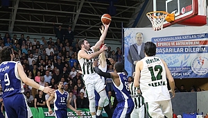 Dev Adamlar Seriye Galibiyetle Başladı: 87-79
