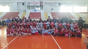 Hendek’te Çocuk Oyunları Başladı