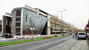 Şehrin İlk Katlı Otopark’ı Hizmette