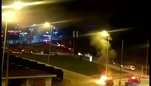 Yanan Otomobil İtfaiye Ekiplerince Söndürüldü