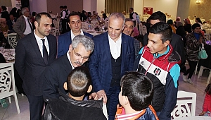 Yetim ve Öksüz Çocuklar Bir Araya Geldi