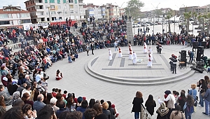 “Karasu’da 19 Mayıs’ta Fener Alayı Düzenlendi”