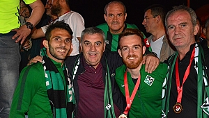 Şampiyonluğumuz Kutlu Olsun