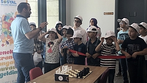 Satranç Ustaları Bu Turnuvada Yarıştı