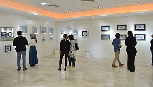 Sır Kapısı Çini Sergisi Düzenlendi