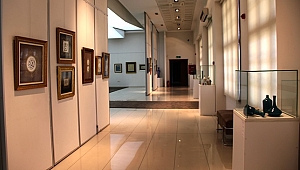 Yılsonu Sergisi Ziyaretçilerini Bekliyor