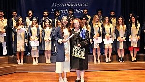 Devlet Konservatuvarı Mezunlarını Verdi 