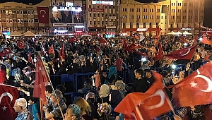 Sakarya'da 'Demokrasi Nöbeti' Başladı