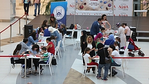 Agora’da “Taş Boyama” Etkinliğine Büyük İlgi