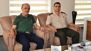Başkan Öztürk, İl Jandarma Komutanı Yiğit'i Ağırladı