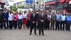 Karasu’da Zafer Bayramı Kutlandı