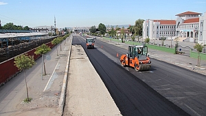 Asfalt Çalışmaları Erenler’de Devam Ediyor