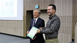 Avrupa Birliğine Girmeliyiz