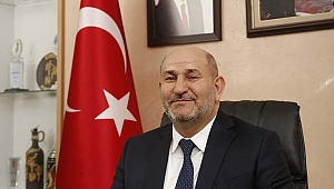 Başkan Püsküllü Cumhuriyet Bayram'ını Kutladı