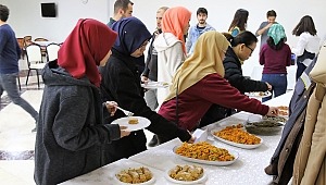 Türk Kültürünü Tanıttılar