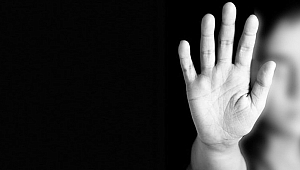 15 YAŞINDA HAMİLE KALAN KIZ ÇOCUĞU EVLİYMİŞ