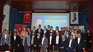 AK Gençlik’ten Coşkulu Kongre