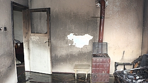 Hendek'te Yangın! Ev Durulmayacak Hale Geldi