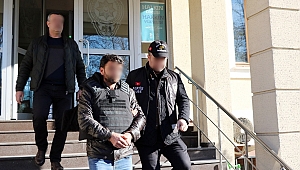 UZUN NAMLULU SİLAHLARLA YAKALANDILAR