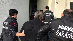 ARACA 13 KİLO EROİN ZULALAMIŞLAR!