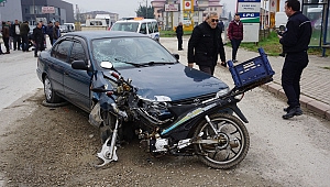 Otomobil İle Motosiklet Kafa Kafaya Çarpıştı