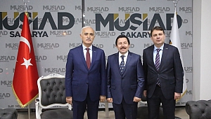 Vali Balkanlıoğlu, ‘DEİK ve Dış Ticaretin Önemi’ Konulu Konferansa Katıldı