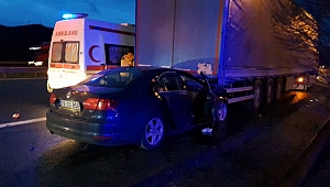 TEM OTOYOLUNDA FECİ KAZA! 1'İ AĞIR 3 YARALI