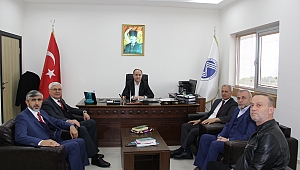 Dişli’den İlahiyat Fakültesi Dekanı Bostancı’ya Ziyaret