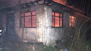 Tek Katlı Evde Çıkan Yangın Korkuttu 