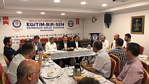 Eğitim-Bir-Sen Sahurda Genel Başkanı Ağırladı 