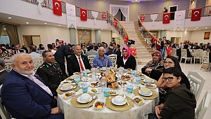 İftar Programı ve Devlet Övünç Madalyası Tevcih Töreni Düzenlendi