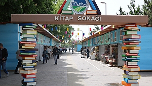 Ramazan Kitap Sokağı Bulvar’da