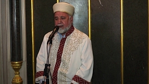 Mescid-i Aksa'da İmamı Sakarya'da Namaz Kıldırdı