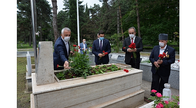 Aziz Şehitlerimizi Rahmet Ve Minnetle Anıyoruz