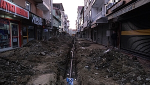 Akyazı’da altyapı çalışmaları aralıksız sürüyor