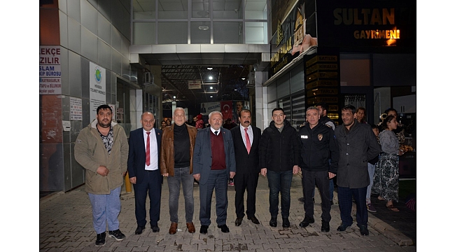 Romanlara Dev İftar