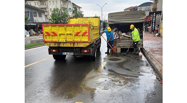 Kuvvetli Yağışta Büyükşehir’den Anında Müdahale