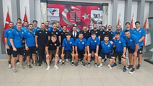 Büyükşehir Hentbol’dan Emniyet Müdürüne Nezaket Ziyareti