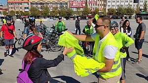 ‘Şeridi Paylaş, Güvenle Ulaş’ Projesinde Pedallar Şehir Merkezinde Döndü