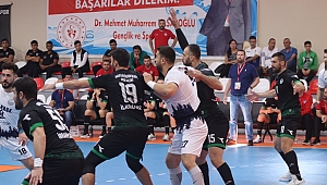 Büyükşehir Hentbol İlk Yenilgisini Aldı