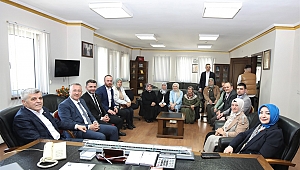 Çiğdem Erdoğan Şehrin Kalbi Adapazarı'nda Seçimlerde Zafer Kazanacağız