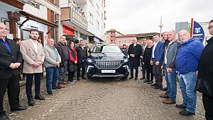 Başkan Yüce Sapanca’da Vatandaşla Kucaklaştı