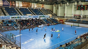 Büyükşehir Hentbol Çeyrek Finalde