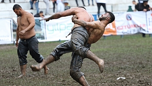 58. Akbalık Yağlı Güreşleri Nefesleri Kesti