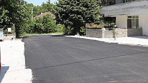 Arifiye Belediyesi Sıcak Asfalt Çalışmalarını Tüm Hızıyla Sürdürüyor…