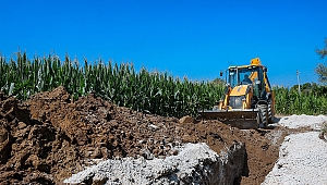 Büyükşehir’den Akyazı’nın Güçlü Altyapı Ağına Bin 500 Metrelik Kanalizasyon Hattı