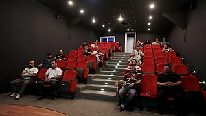 Büyükşehir’in Uzman Ekibinden 6 Saatlik ‘Evcil Hayvan’ Eğitimi