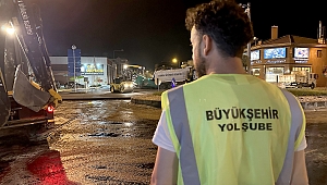 Büyükşehir Şehrin Merkezinde Gece Mesaisinde: Adnan Menderes Ve Yeni Bosna Artık Yeni Yüzüyle